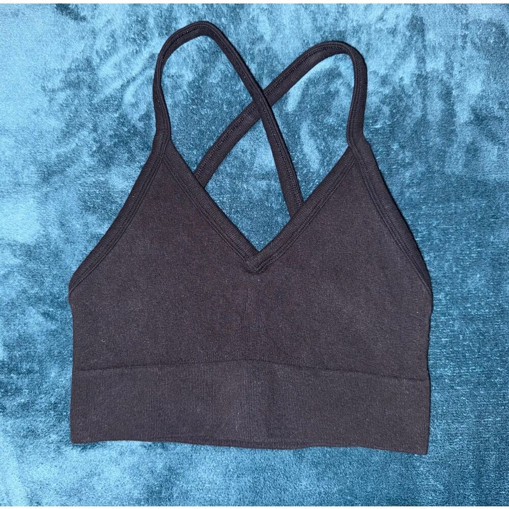 Alo Yoga Seamless Delight V-Neck Ribbed Strappy Bra Black M